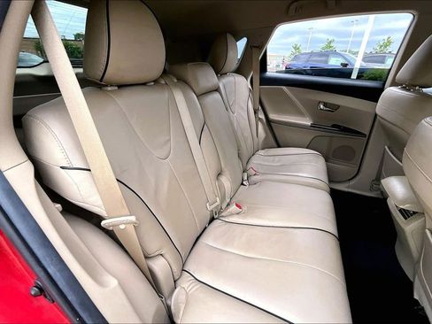 Used 2013 Toyota Venza LE w/ LE Convenience Pkg FWD image 28