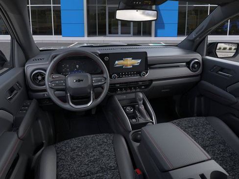 Used 2026 Chevrolet Colorado Z71 AWD/4WD image 15