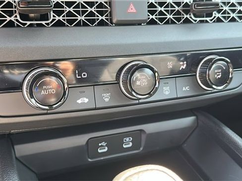 New 2025 Honda Accord LX image 17