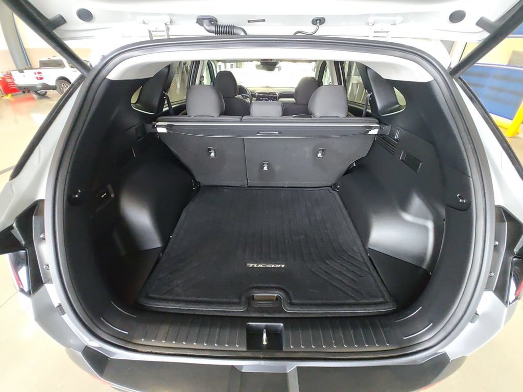 Used 2023 Hyundai Tucson SEL AWD/4WD image 29