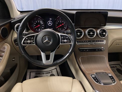Used 2020 Mercedes-Benz GLC 300 4MATIC image 30