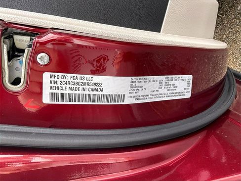 Used 2021 Chrysler Pacifica Touring-L w/ Premium & Safety Sphere Group image 30