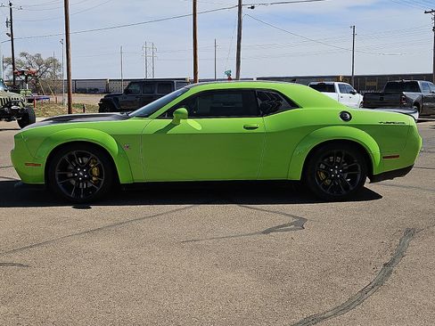 Used 2023 Dodge Challenger R/T Scat Pack w/ Plus Package image 2