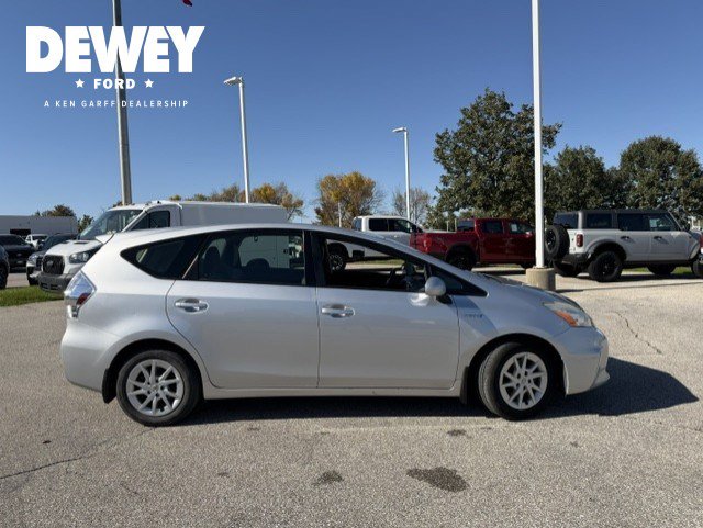 Used 2012 Toyota Prius V Two FWD image 9