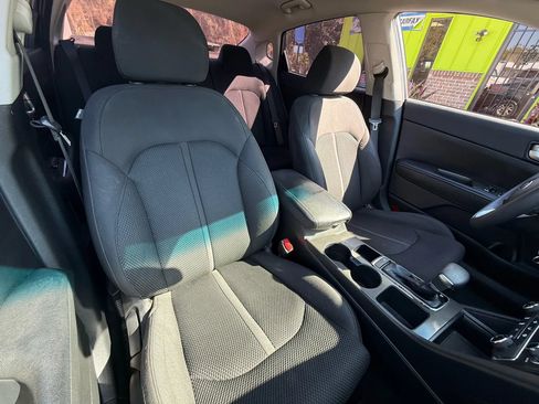 Used 2020 Kia Optima LX FWD image 10
