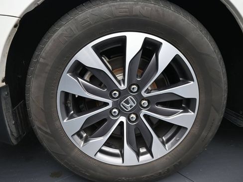 Used 2022 Honda Odyssey EX-L image 10