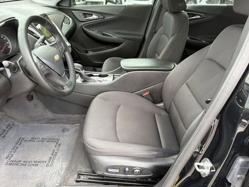Used 2024 Chevrolet Malibu RS FWD image 28