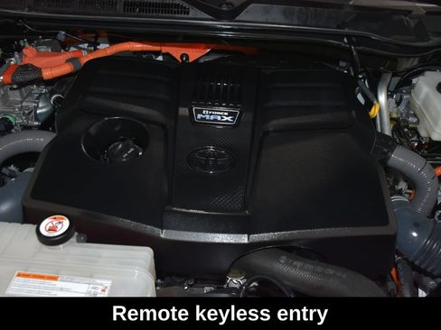 Used 2023 Toyota Sequoia SR5 AWD/4WD image 8