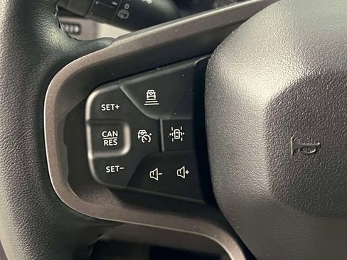 Used 2024 Ford Bronco Badlands image 19