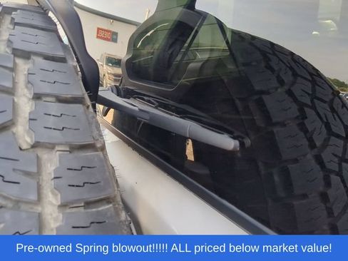 Used 2018 Jeep Wrangler Unlimited Sport S AWD/4WD image 13