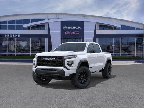 New 2026 GMC Canyon Elevation w/ LPO, Black Badging Package RWD image 8