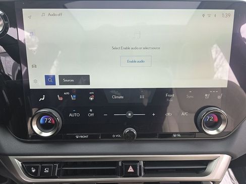 Used 2023 Lexus RX 350 image 31