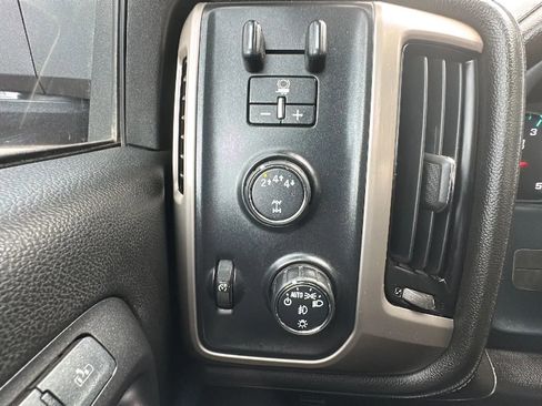 Used 2017 GMC Sierra 3500 Denali w/ Duramax Plus Package image 15