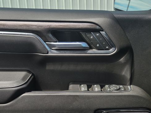 Used 2023 Chevrolet Silverado 1500 LTZ image 27