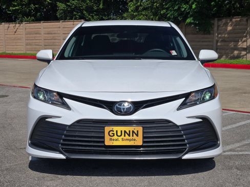 Used 2023 Toyota Camry LE FWD image 8