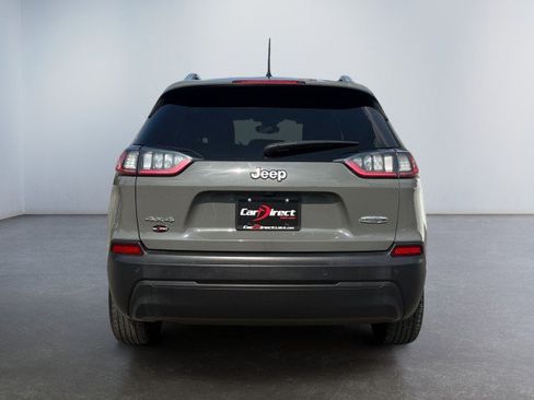 Used 2021 Jeep Cherokee Latitude Plus AWD/4WD image 15