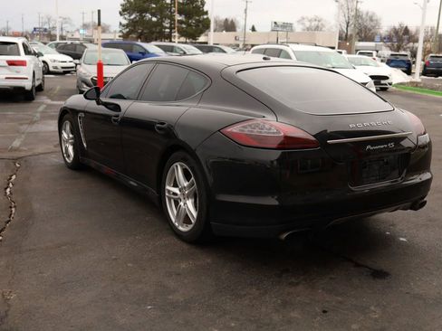 Used 2013 Porsche Panamera 4 Platinum Edition image 7