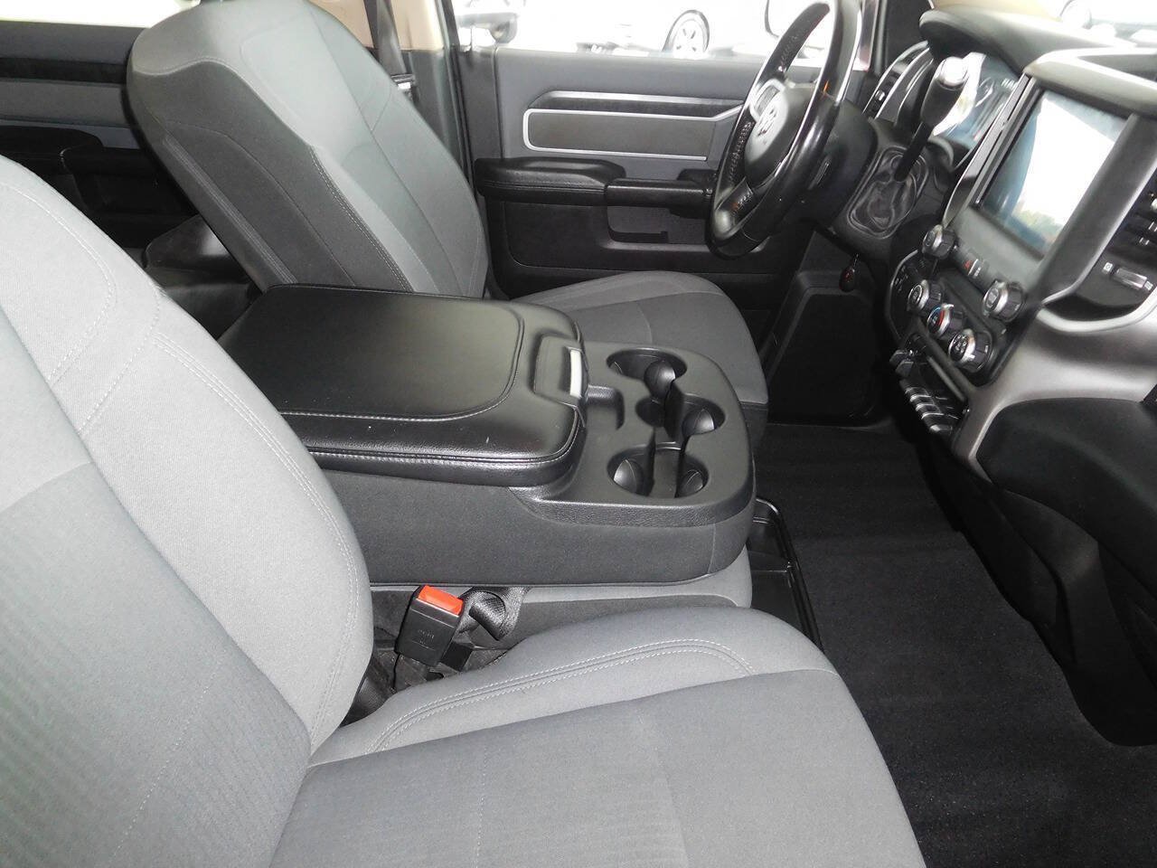 Used 2019 RAM 2500 Big Horn AWD/4WD image 14