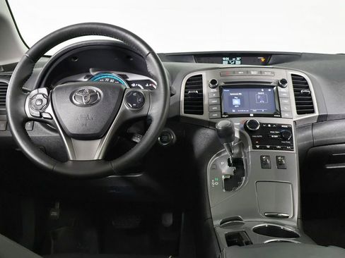 Used 2015 Toyota Venza XLE w/ XLE Premium Package image 26