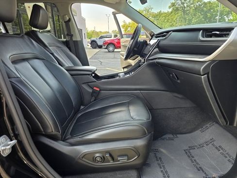 Used 2022 Jeep Grand Cherokee L Limited image 35