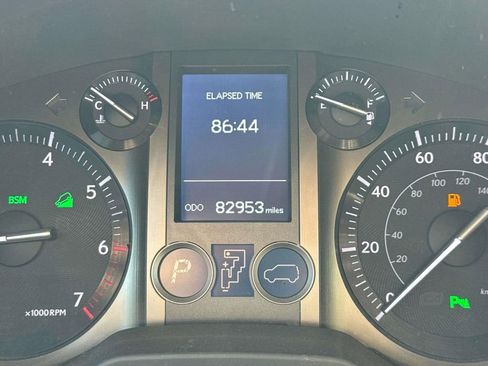 Used 2014 Lexus GX 460 w/ Premium Package AWD/4WD image 42