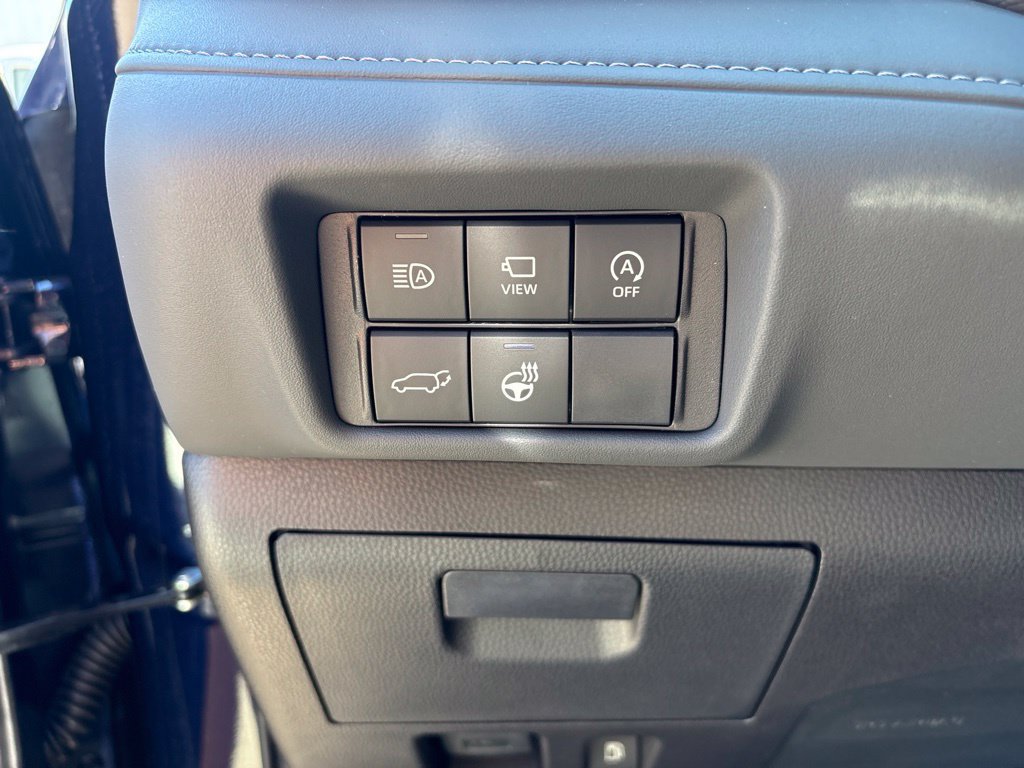 Certified 2026 Toyota Highlander Platinum AWD/4WD image 20