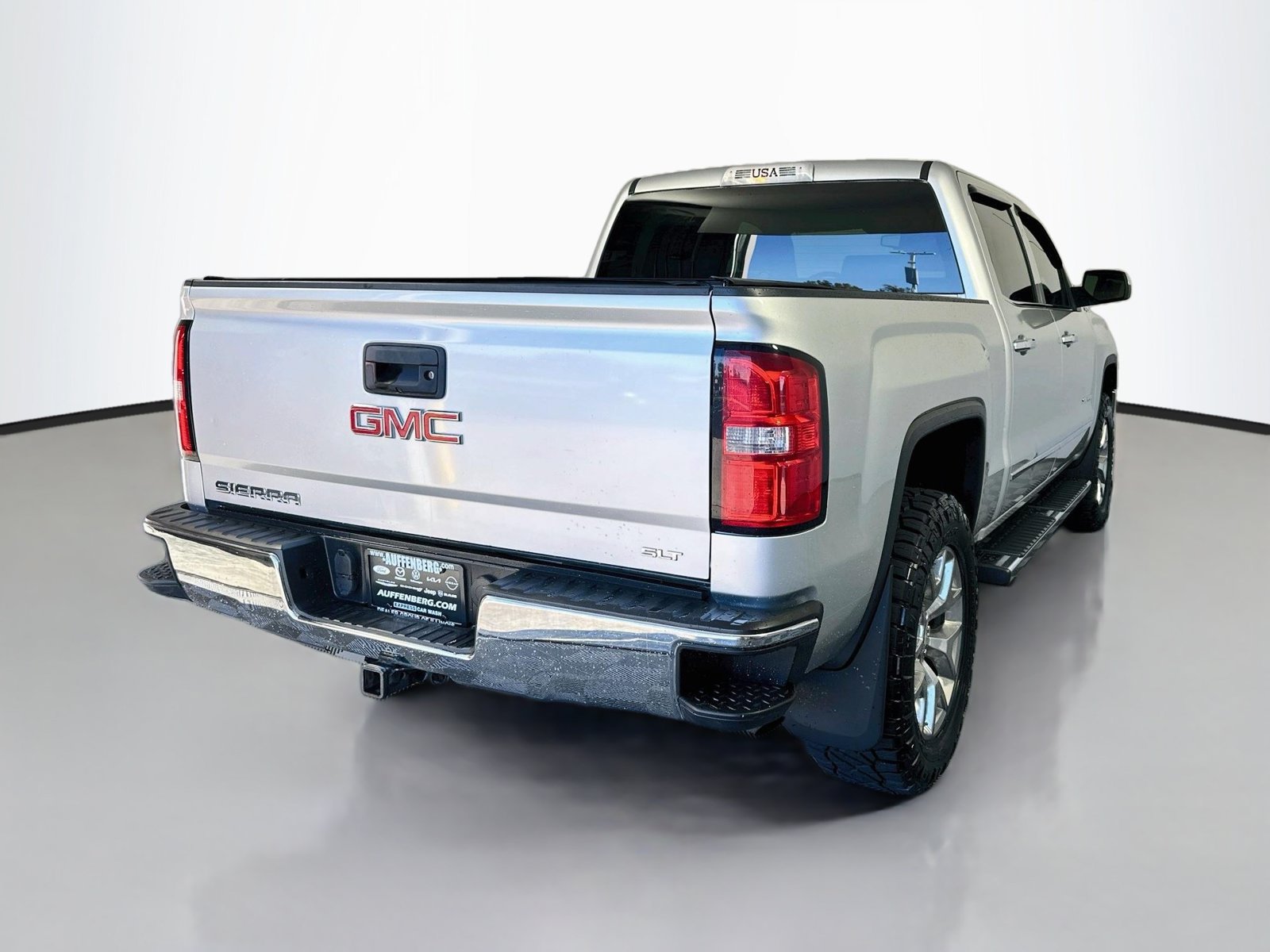 Used 2015 GMC Sierra 1500 SLT w/ SLT Crew Cab Value Package AWD/4WD image 7