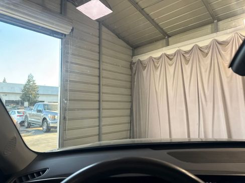 Used 2025 Hyundai Kona SEL FWD image 23