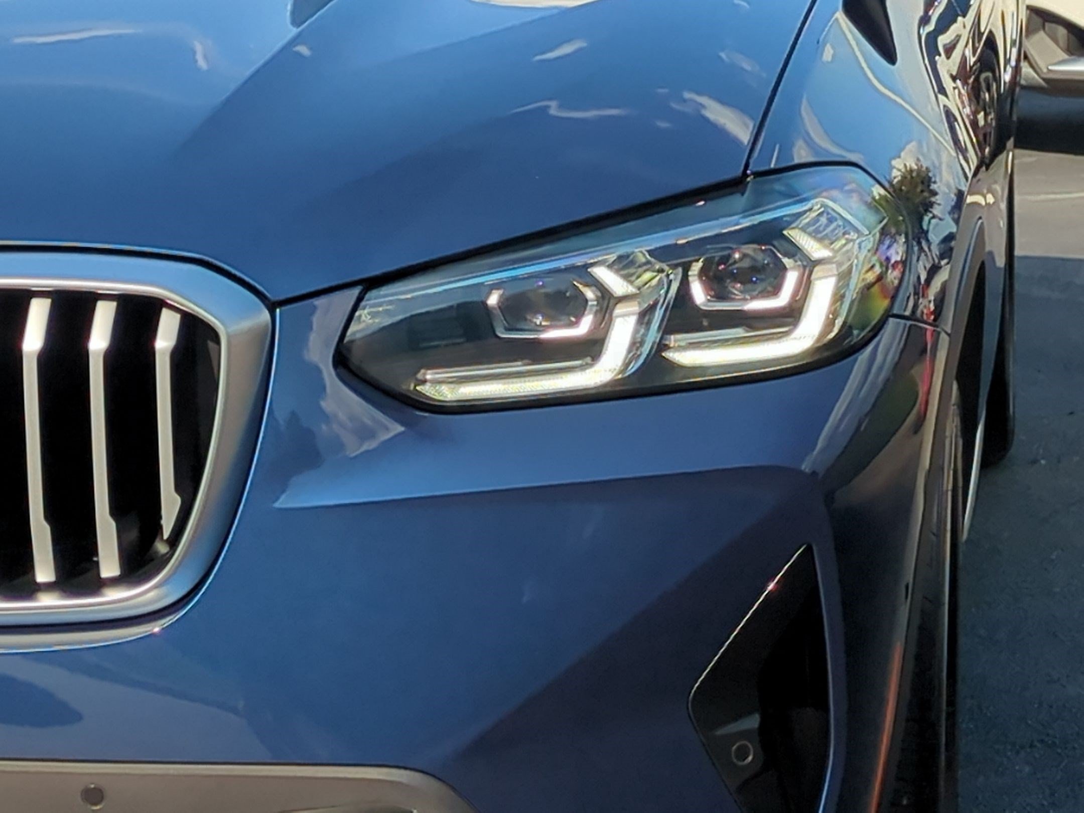 Certified 2023 BMW X3 xDrive30i w/ Parking Assistance Package AWD/4WD image 6