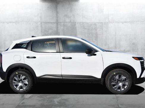 New 2026 Nissan Kicks S image 5