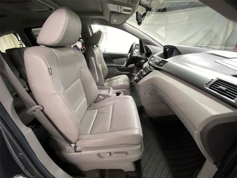 Used 2012 Honda Odyssey Touring image 31