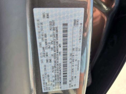 Used 2025 Ford Escape SE FWD image 15