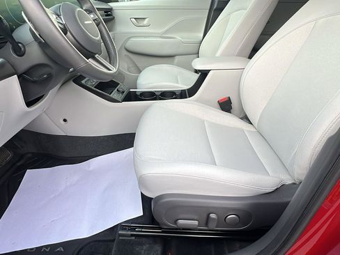 Used 2025 Hyundai Kona SEL AWD/4WD image 22