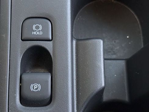 Used 2026 Toyota Corolla LE FWD image 22