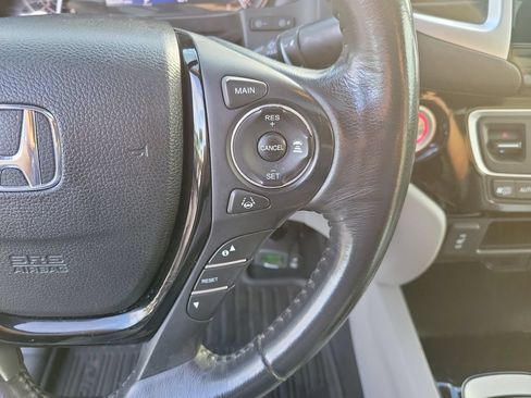 Used 2018 Honda Ridgeline RTL-E image 28