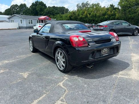 Used 2003 Toyota MR2 image 9