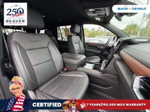 Used 2025 GMC Yukon Denali AWD/4WD image 27