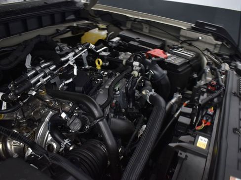 New 2025 Ford Bronco Badlands image 16