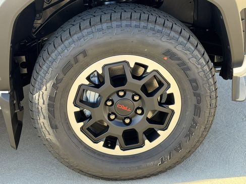 New 2026 Toyota 4Runner TRD Off-Road image 15