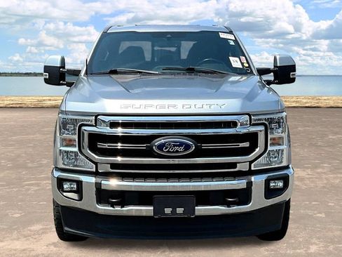 Used 2022 Ford F250 Lariat w/ Lariat Value Package AWD/4WD image 5