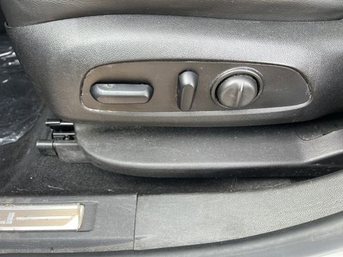 Used 2018 GMC Acadia Denali w/ Technology Package image 17