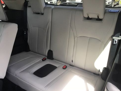 Used 2026 INFINITI QX60 Luxe w/ Cargo Package AWD/4WD image 4