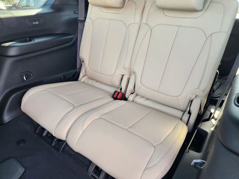 New 2025 Jeep Grand Cherokee L Limited image 20