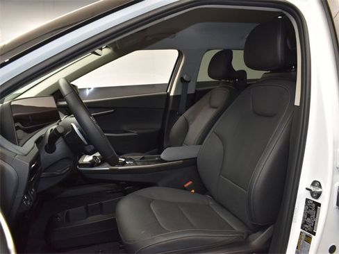 Used 2024 Kia EV6 Wind w/ Wind Technology Package image 9