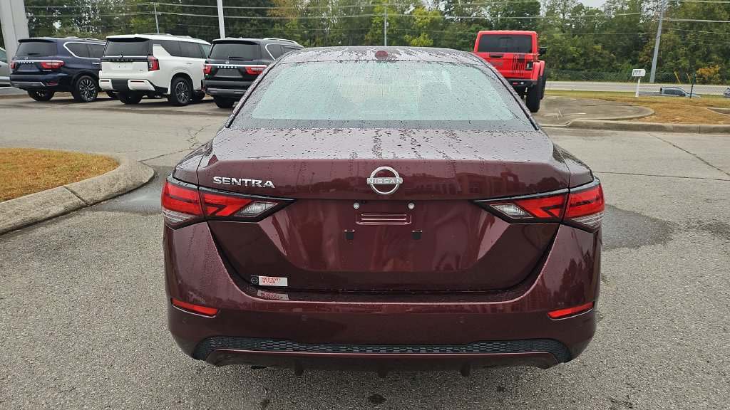 Certified 2025 Nissan Sentra SV FWD image 16