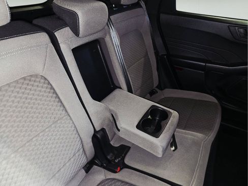 Used 2022 Ford Escape SE w/ Convenience Package FWD image 44