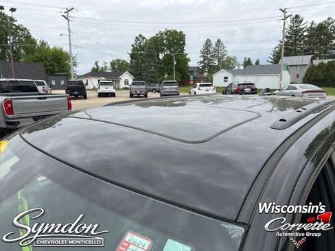 Used 2018 Jeep Grand Cherokee Altitude AWD/4WD image 10