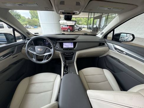 Certified 2021 Cadillac XT5 Premium Luxury FWD image 21