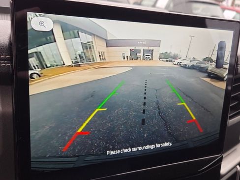 Used 2024 Ford Expedition Max XLT image 24