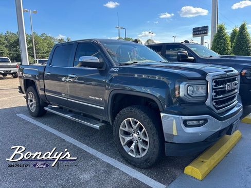 Used 2018 GMC Sierra 1500 SLT w/ SLT Premium Package AWD/4WD image 2